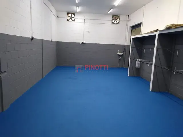 Galpão / Barracão à venda, no bairro Jardim Orlandina em São Bernardo do Campo