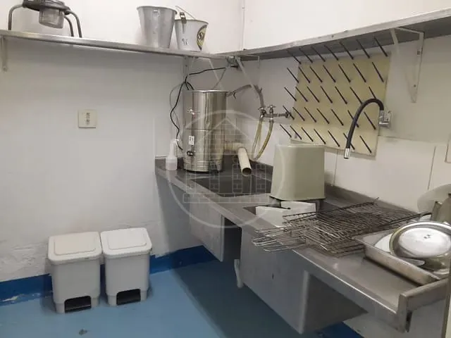 Galpão / Barracão com 900m², para alugar, no bairro Santo Amaro em São Paulo