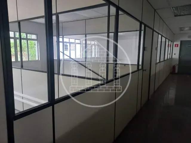 Galpão / Barracão com 537m², para alugar, no bairro Jardim Gilda Maria em São Paulo
