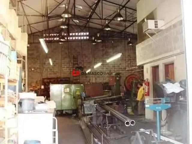 Galpão / Barracão com 300m², à venda, no bairro Santa Maria em São Caetano do Sul