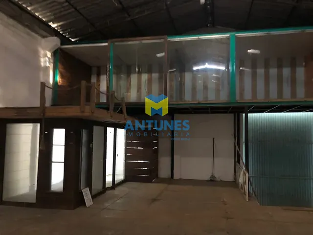 Galpão / Barracão com 250m², para alugar, no bairro Jardim Jordão em Jaboatão dos Guararapes