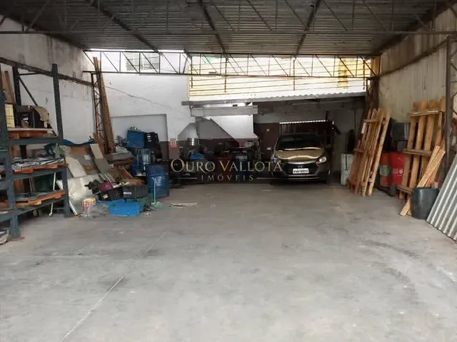 Galpão / Barracão com 224m², à venda, no bairro São Lucas em São Paulo