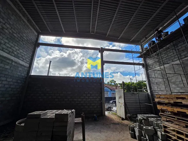 Galpão / Barracão com 350m², para alugar, no bairro Afogados em Recife