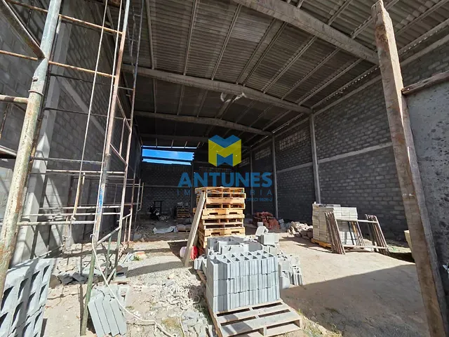 Galpão / Barracão com 350m², para alugar, no bairro Afogados em Recife