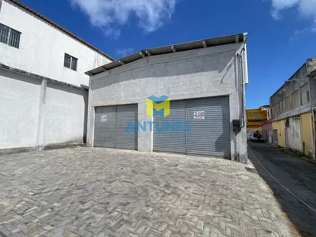 Galpão / Barracão com 367m², para alugar, no bairro Centro em Cabo de Santo Agostinho