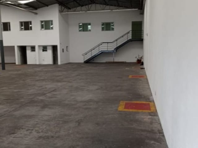Foto do Galpão / Barracão - Galpão / Barracão para Locação 11 Vagas, 850M², Vila Ivone, São Paulo - SP | ZONA LESTE IMÓVEIS