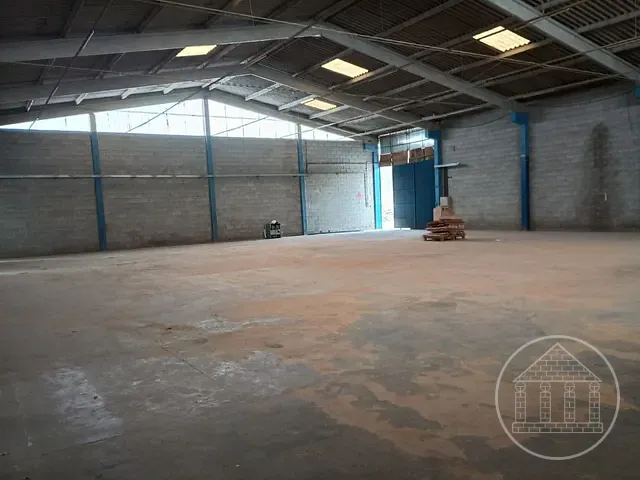 Galpão / Barracão com 90000m², à venda ou para alugar, no bairro Jardim do Édem em Itapecerica da Serra