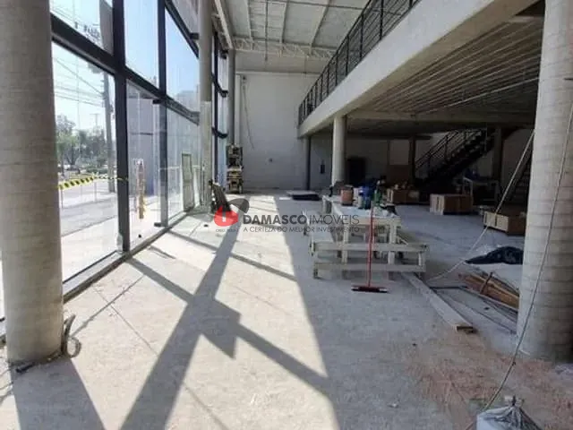 Galpão / Barracão com 450m², para alugar, no bairro Santa Maria em São Caetano do Sul