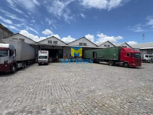 Galpão / Barracão com 1285m², para alugar, no bairro Ibura em Recife
