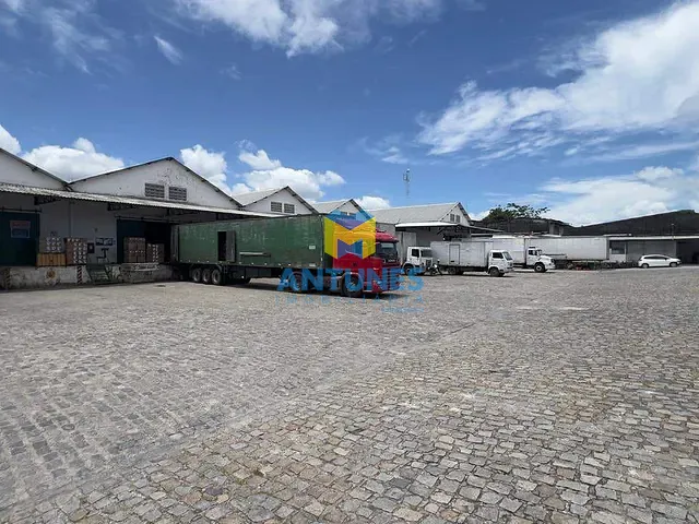 Galpão / Barracão com 1285m², para alugar, no bairro Ibura em Recife