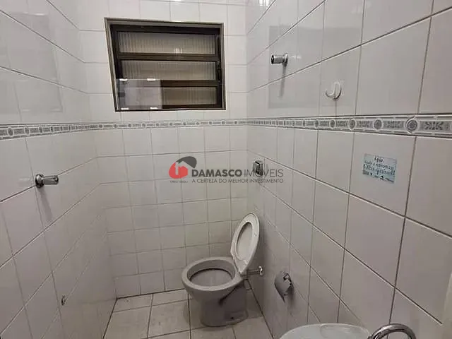Galpão / Barracão com 350m², para alugar, no bairro Jardim em Santo André
