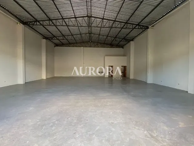 Galpão / Barracão com 450m², para alugar, no bairro Centro em Londrina