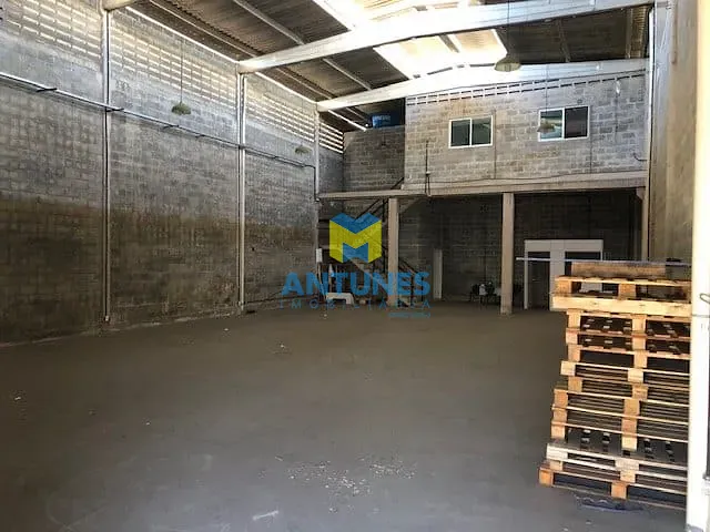 Galpão / Barracão com 350m², para alugar, no bairro Piedade em Jaboatão dos Guararapes
