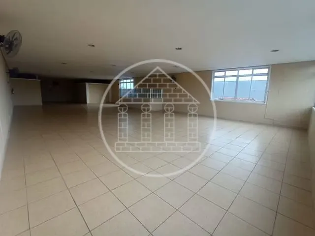 Galpão / Barracão com 300m², para alugar, no bairro Jardim da Pedreira em São Paulo