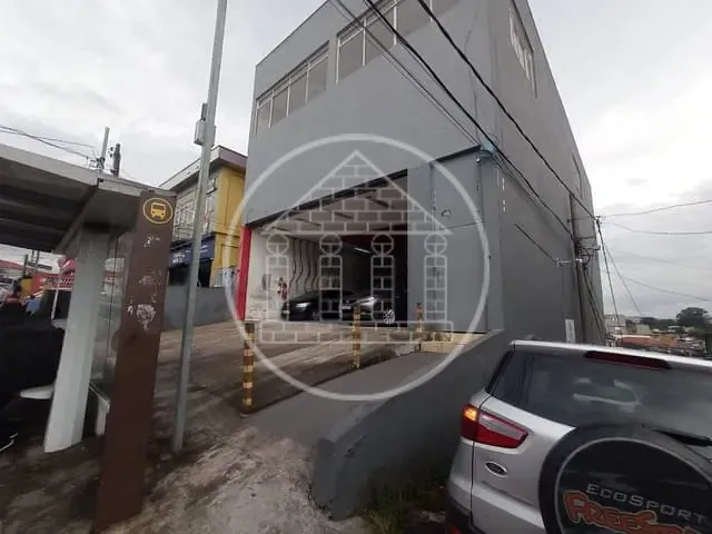 Galpão / Barracão com 300m², para alugar, no bairro Jardim da Pedreira em São Paulo