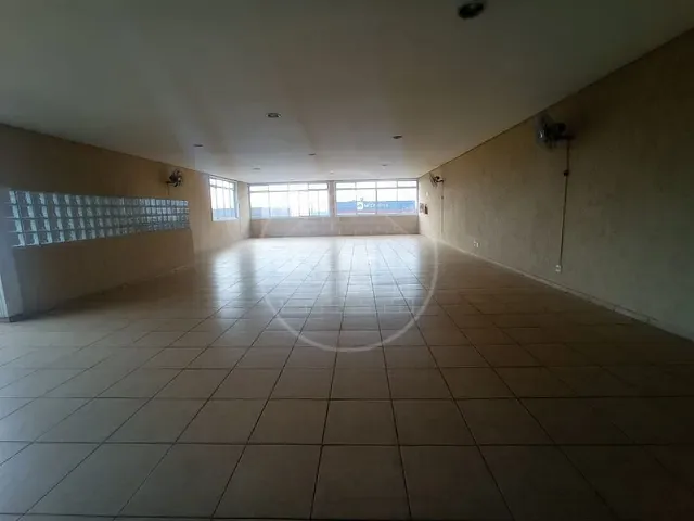 Galpão / Barracão com 300m², para alugar, no bairro Jardim da Pedreira em São Paulo