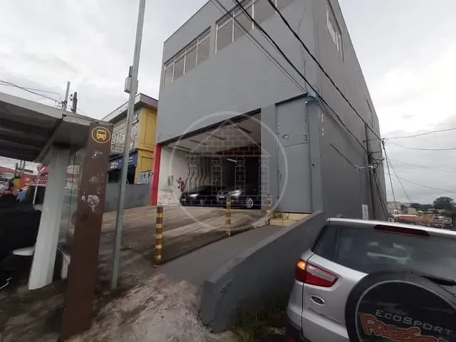 Galpão / Barracão com 300m², para alugar, no bairro Jardim da Pedreira em São Paulo