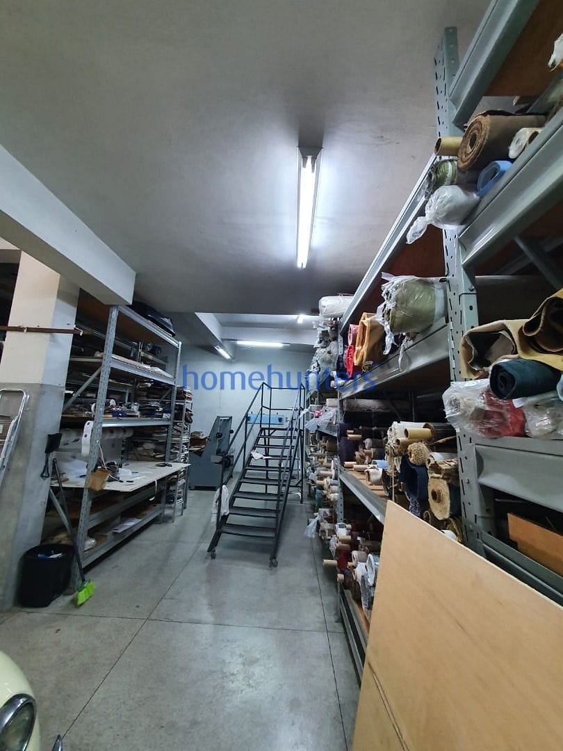 Depósito-Galpão-Armazém à venda e aluguel, 614m² - Foto 31
