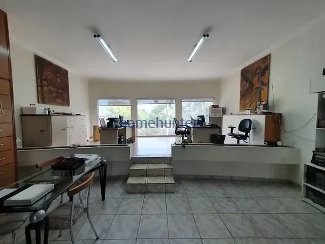 Galpão / Barracão com 370m², à venda ou para alugar, no bairro Jardim Chapadão em Campinas