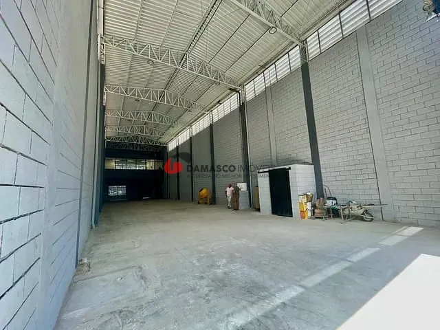 Galpão / Barracão com 500m², para alugar, no bairro Jardim em Santo André