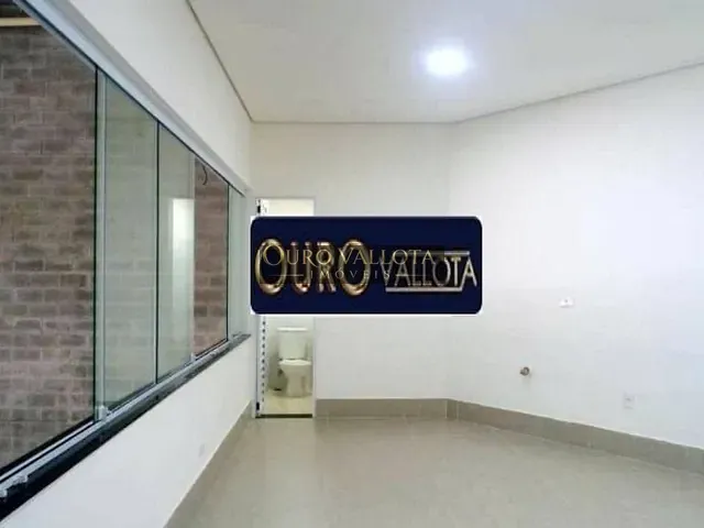 Galpão / Barracão com 300m², para alugar, no bairro Parque São Lucas em São Paulo