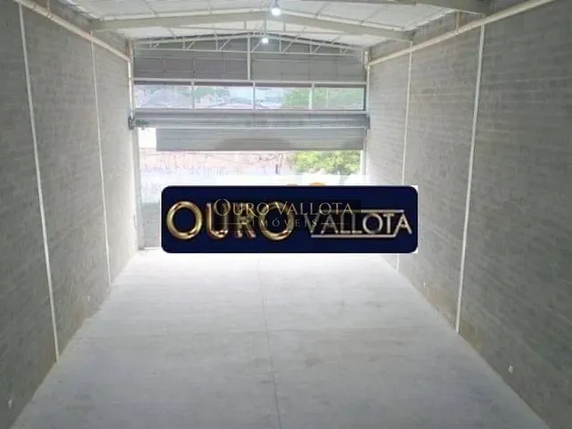 Galpão / Barracão com 300m², para alugar, no bairro Parque São Lucas em São Paulo