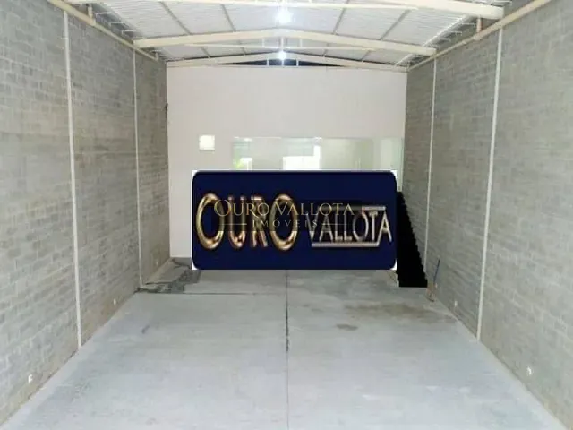 Galpão / Barracão com 300m², para alugar, no bairro Parque São Lucas em São Paulo