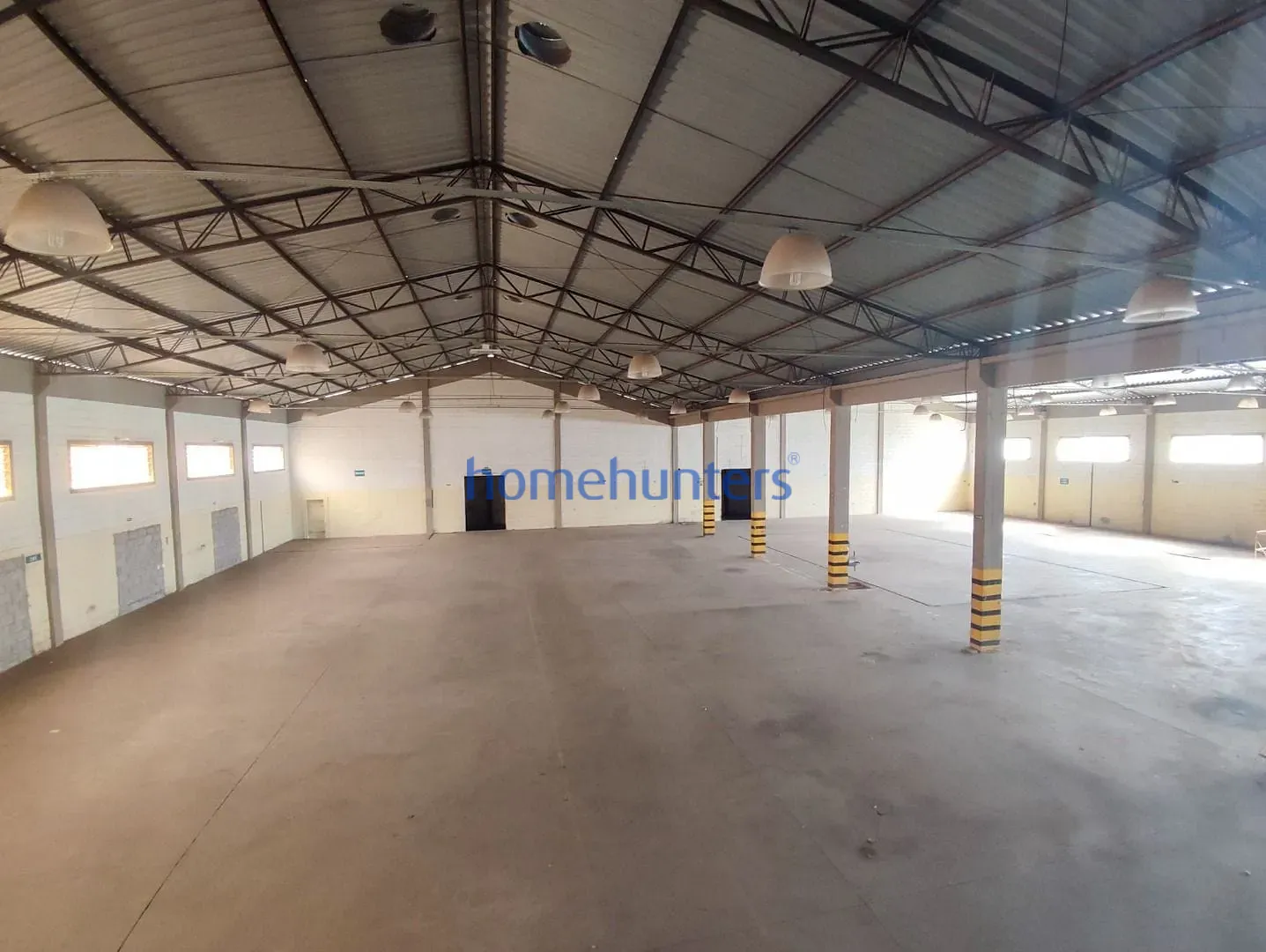 Depósito-Galpão, 1810 m² - Foto 2