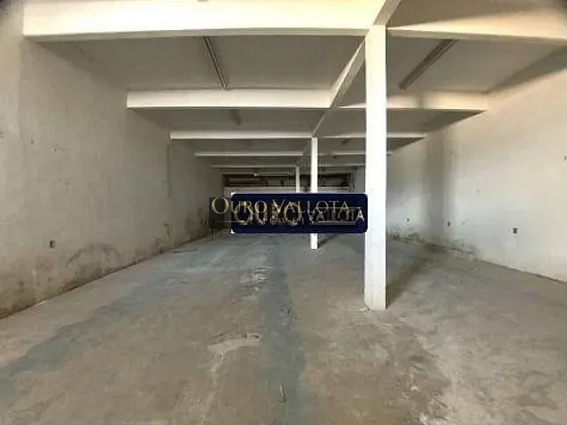 Galpão / Barracão com 2700m², à venda, no bairro Cambuci em São Paulo