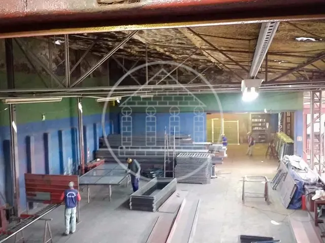 Galpão / Barracão com 1250m², à venda, no bairro Jardim Beatriz em São Paulo