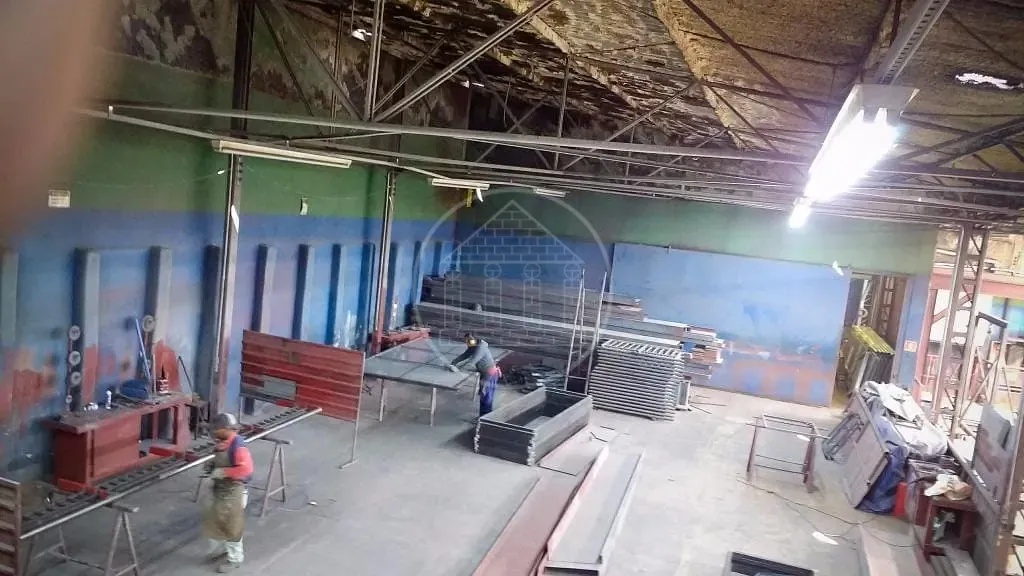 Depósito-Galpão, 1500 m² - Foto 1