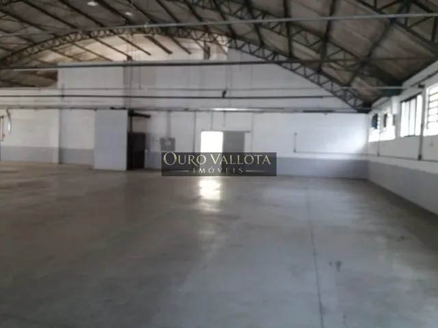 Galpão / Barracão com 1818m², à venda, no bairro Água Branca em São Paulo