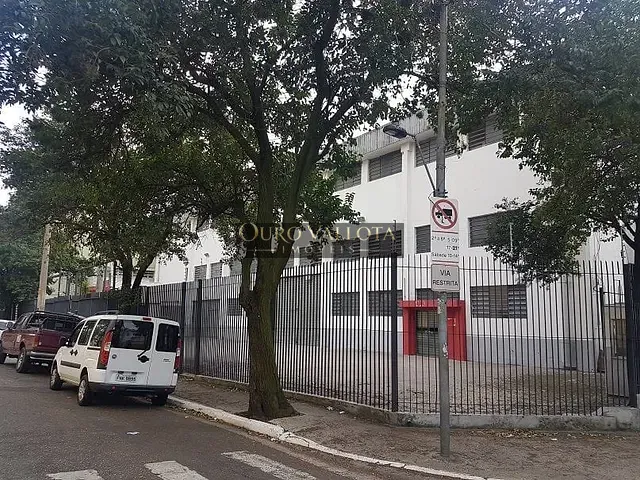 Galpão / Barracão com 1818m², à venda, no bairro Água Branca em São Paulo