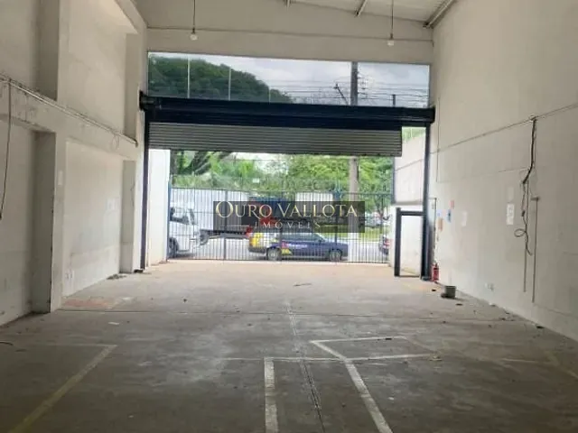 Galpão / Barracão com 200m², para alugar, no bairro Vila Regente Feijó em São Paulo