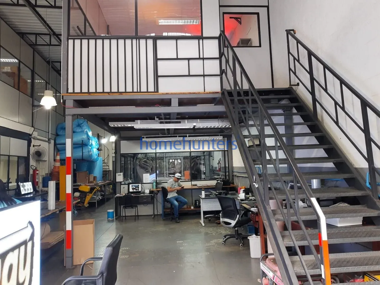 Depósito-Galpão, 288 m² - Foto 1