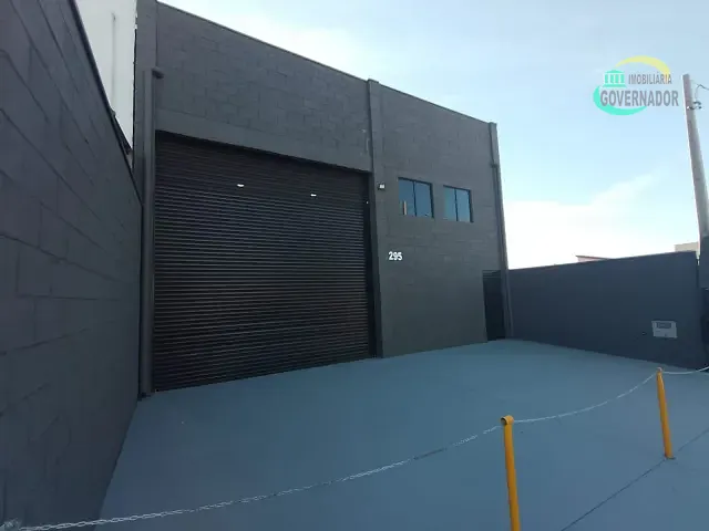 Galpão / Barracão com 250m², para alugar, no bairro Parque Via Norte em Campinas