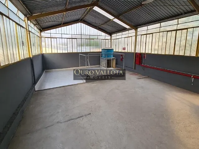 Galpão / Barracão com 1100m², para alugar, no bairro Vila Bela em São Paulo