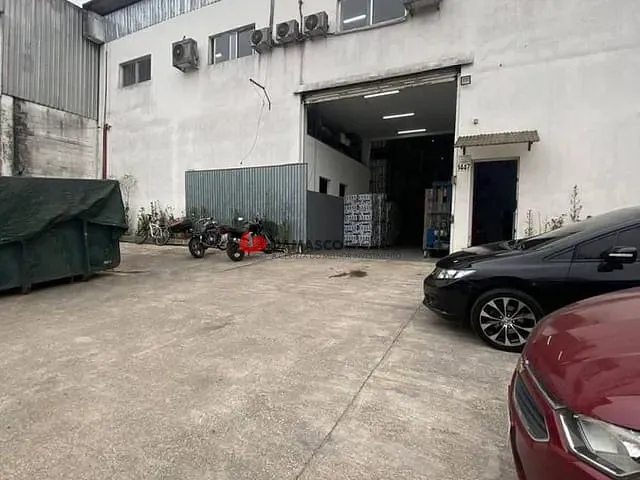 Galpão / Barracão à venda, no bairro Loteamento Industrial Coral em Mauá