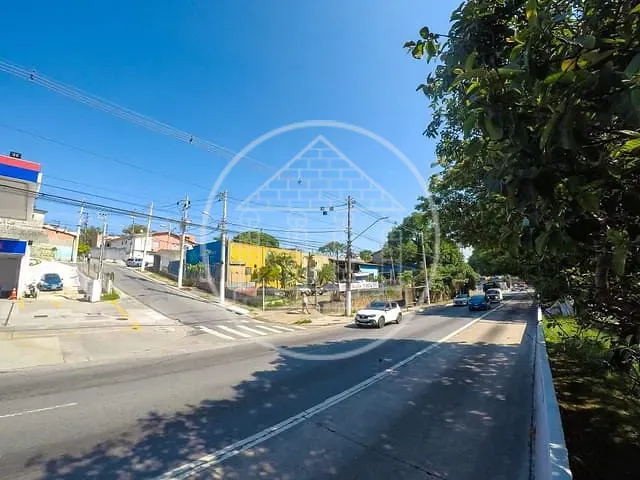Galpão / Barracão com 1600m², à venda, no bairro Jardim do Alto em São Paulo