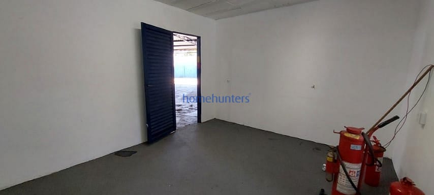 Depósito-Galpão-Armazém para alugar, 368m² - Foto 16