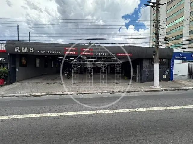 Galpão / Barracão com 700m², à venda ou para alugar, no bairro Interlagos em São Paulo