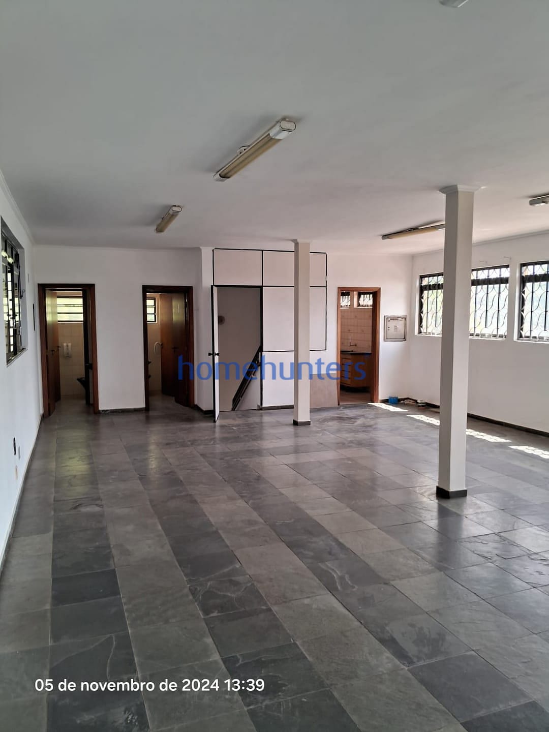 Depósito-Galpão-Armazém à venda e aluguel, 900m² - Foto 16