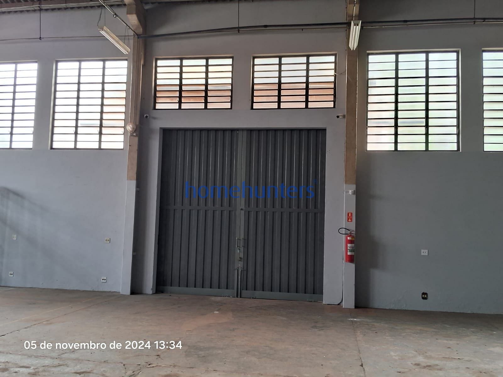 Depósito-Galpão-Armazém à venda e aluguel, 900m² - Foto 17