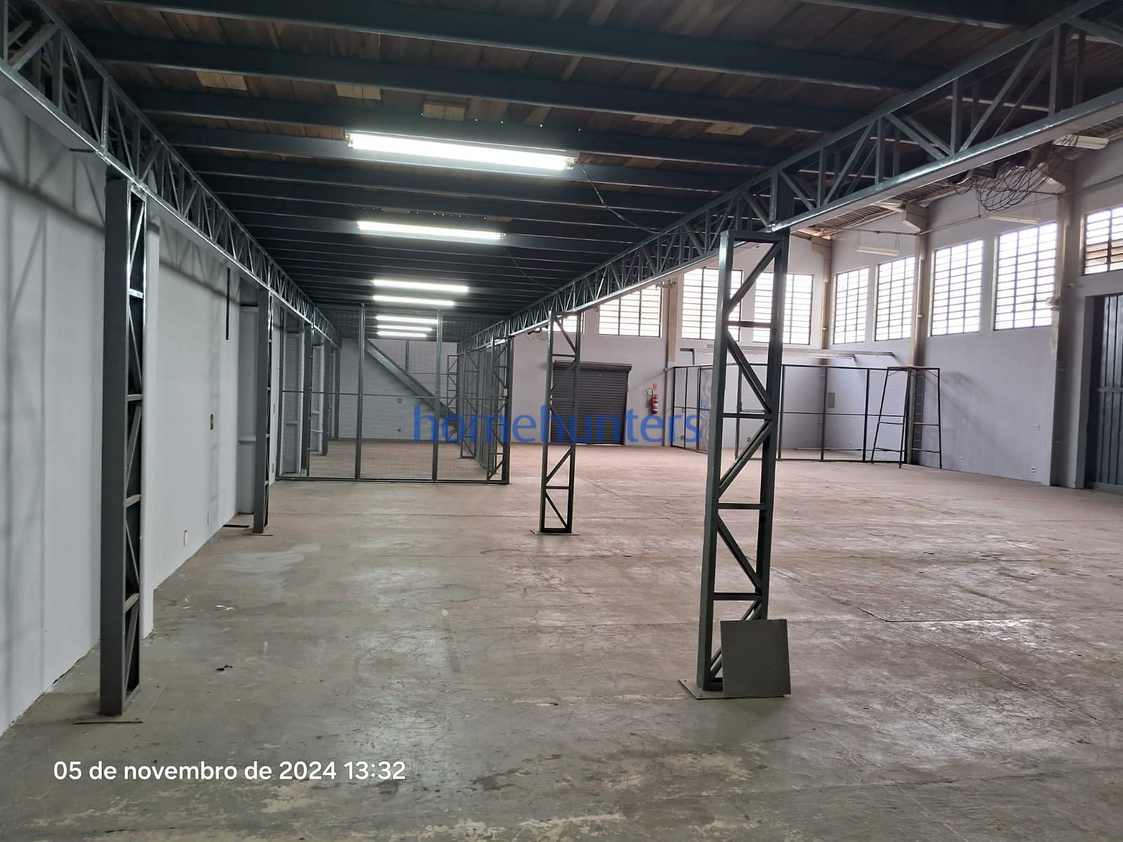 Depósito-Galpão-Armazém à venda e aluguel, 900m² - Foto 7