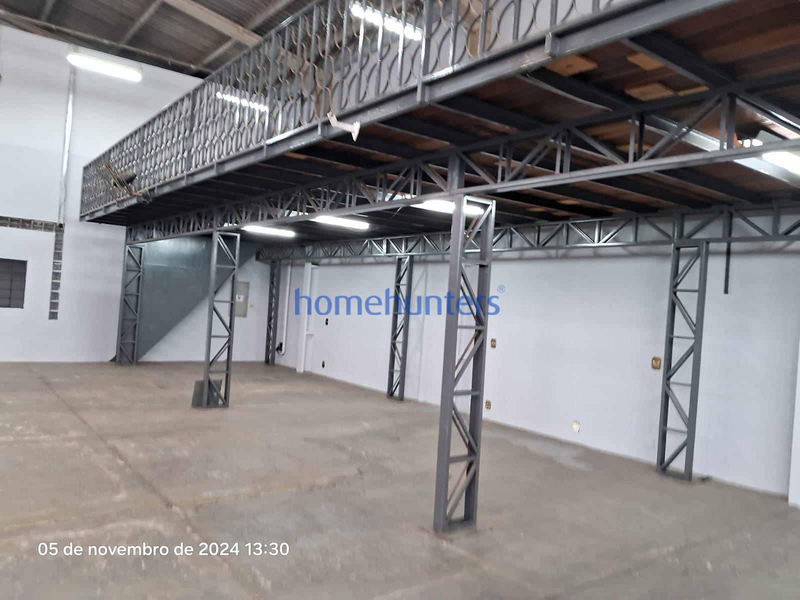 Depósito-Galpão-Armazém à venda e aluguel, 900m² - Foto 4