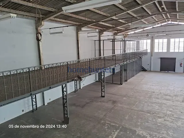Galpão / Barracão com 1000m², à venda, no bairro Parque Rural Fazenda Santa Cândida em Campinas