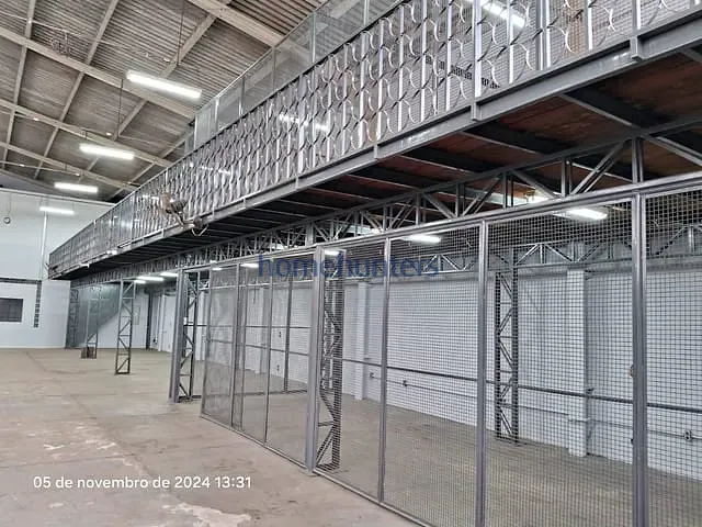 Galpão / Barracão com 1000m², à venda, no bairro Parque Rural Fazenda Santa Cândida em Campinas