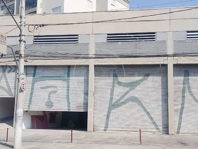 Galpão / Barracão com 860m², à venda ou para alugar, no bairro Santo Amaro em São Paulo