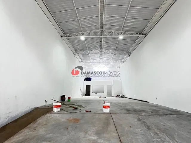 Galpão / Barracão para alugar, no bairro Cerâmica em São Caetano do Sul