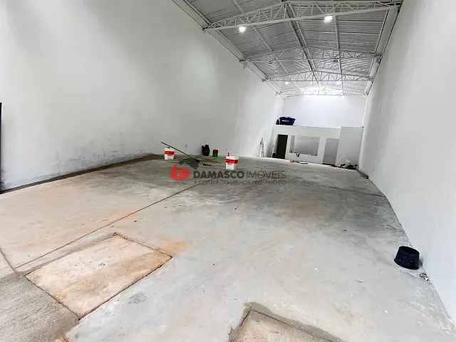 Galpão / Barracão para alugar, no bairro Cerâmica em São Caetano do Sul